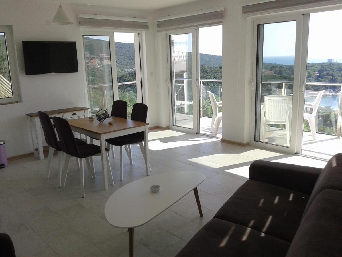 Apartments Odiva Luštica Kültér fotó