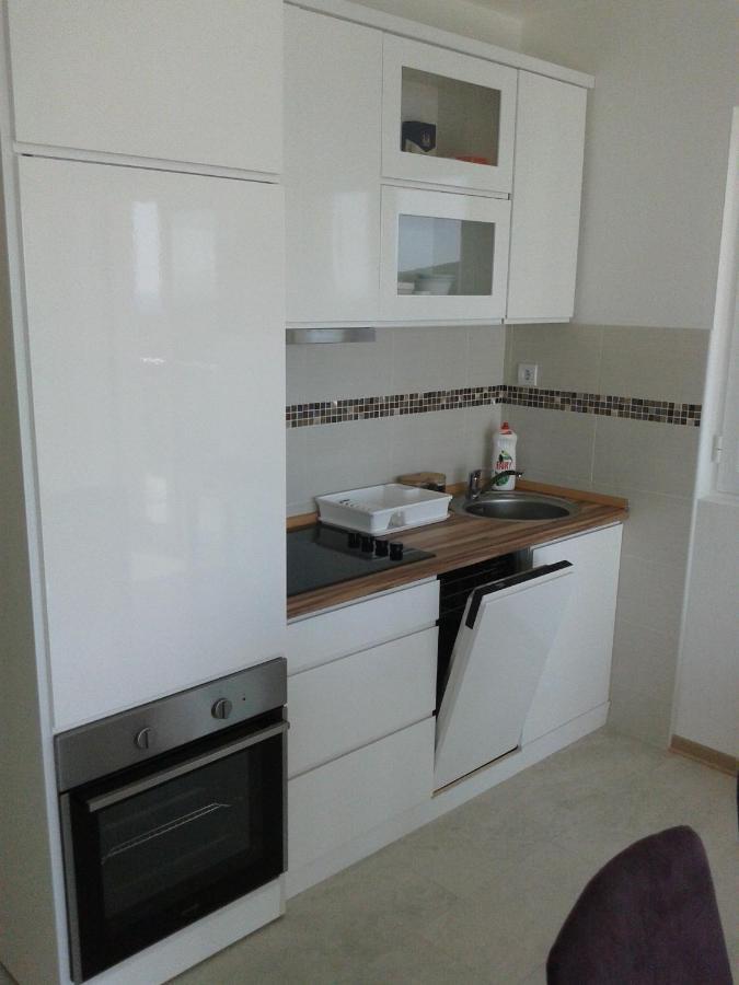 Apartments Odiva Luštica Kültér fotó