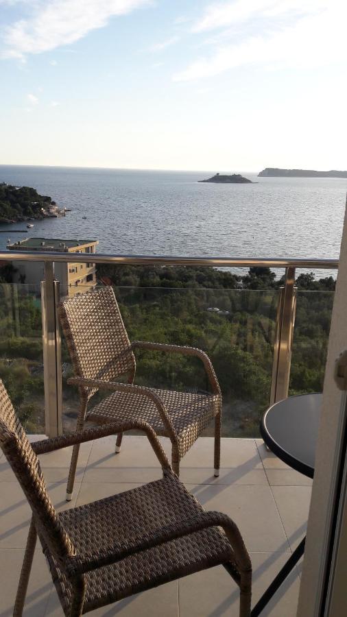 Apartments Odiva Luštica Kültér fotó